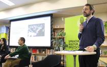 主権者教育テーマ、日独で討論会