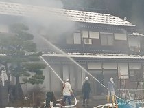 氷見市岩瀬で建物火災　約１時間１０分後に鎮火　５日午前