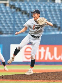 富山第一、総力戦制す　北信越高校野球決勝