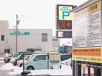 高岡市、新高岡駅周辺の駐車台数増設へ　混雑緩和に５０台分