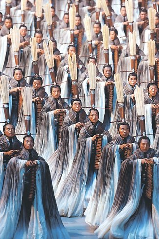 ＜Ｉ（アイ） 私をつらぬく。石岡瑛子の仕事＞中<br />世界に飛躍／五輪衣装で名声確かに