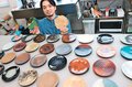 すし皿制作に伝統工芸の技　１８日から高岡でフェア、県内作家らの作品をレーンに流し展示