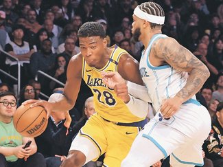 八村１７得点８リバウンド　後半戦スタート、チームは連敗