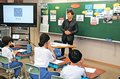 夢向かい楽しみ見つけて　ロードレーサー・渡辺さん、朝日の２小学校で教室