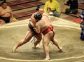 朝乃山、高安下して３連勝　初場所９日目