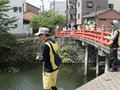 本社ブランドアンバサダーの俳優・瀧内公美さんのサイン色紙