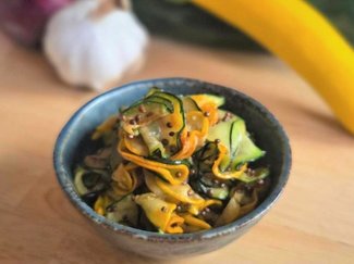 夏本番！ズッキーニは火を通してナムルに【休日のレシピ (109) 】