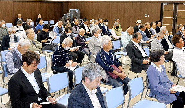 被災の小矢部市役所本庁舎、現在地での建て替え「最適」 桜井市長、タウンミーティングで説明|北日本新聞webunプラス