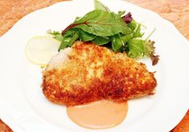 カジキマグロのチーズ挟みパン粉焼き