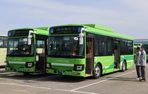 加越能バス、バリアフリー新車両２台導入　２５日から運行