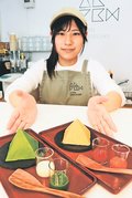 抹茶・もみじ味が新登場　黒部・宇奈月のアルペンチーズケーキ