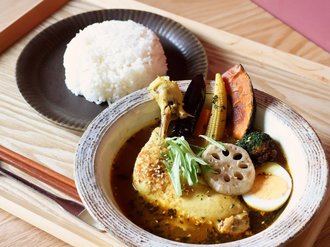 【注目の店】5種のだし香る札幌スープカレー「Umezawa Kechien danka（キッチンだんか）」（富山市）<br />