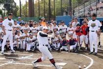 長嶋茂雄さん没後初の野球教室
