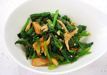 ホウレン草とサケのからしあえ