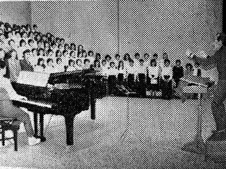 ＜人生のあとさき＞分家静男さん（６）初代射水市長<br />新湊市議時代／「文化不毛の地」に新風