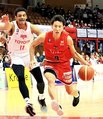 富山-A東京 第1クオーター、ドリブルで攻め込む水戸