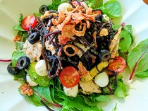 夏バテ回復に!満足感たっぷり  ひじきのデリボウル【休日のレシピ(116)】