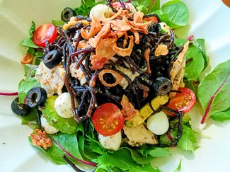 夏バテ回復に!満足感たっぷり  ひじきのデリボウル【休日のレシピ(116)】