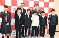 スポーツ大会での活躍誓う　朝日町役場で小中学生激励式