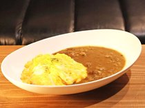 【注目の店】地元の魅力伝えるカフェバー「CARAMEL TRICK（キャラメル トリック）」（小矢部）