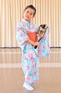 とやまこども舞台芸術祭 出演者に聞く（上）西川流扇穂会・新田義華さん<br />前を向いて堂々と／元気いっぱい 表情豊か
