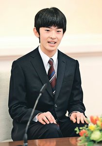 悠仁さま、自覚持ち役割果たす　成年に当たり初会見