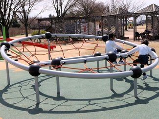 新設のインクルーシブ遊具５基を詳しく紹介！【高岡おとぎの森公園】幼児ゾーンリニューアル