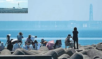 科学の「め」＜１０２＞<br /><ruby>蜃<rp>（</rp><rt>しん</rt><rp>）</rp></ruby><ruby>気<rp>（</rp><rt>き</rt><rp>）</rp></ruby><ruby>楼<rp>（</rp><rt>ろう</rt><rp>）</rp></ruby>