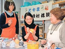 紺野さんがやってみた（９）絵付け体験<br />とやま土人形工房（富山市安養坊）