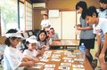 夏休み、英語力伸ばそう　地域おこし協力隊員・山淵さん、立山小児童対象に教室