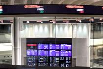 東証、午前終値は４万９８６２円