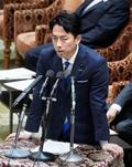 小泉氏「聖域」に口先介入強める