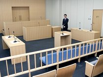 落ち着いた色の外観で町並みに調和　地裁高岡支部の新庁舎完成