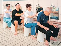 銭湯で思い出の一枚を　魚津「平成松の湯」、カメラマンの店主撮影