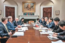 国難と聖域 政府苦慮　コメ輸入拡大、農家反発 自民に警戒感