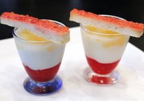 リンゴとヨーグルトのグラスデザート