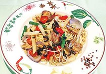 黒作りのボンゴレ