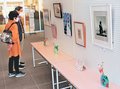 「伏木大好き」思い寄せ　高岡で復興願い絵など展示