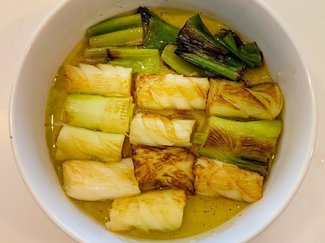 うまみと甘みたっぷり　ネギのとろとろマリネ【休日のレシピ(91)】