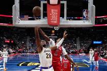 レーカーズ八村は１４得点