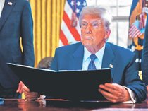 日本狙い撃ちの恐れ、迫られる戦略再考　米国の自動車関税４月発動