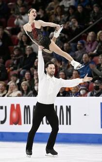 カナダの元世界一ペアが団体欠場