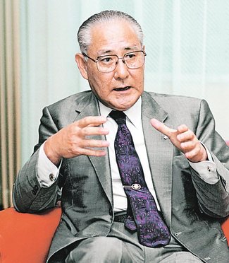 追想ありし日<br />［北陸電力元社長・北陸経済連合会元会長］山田圭藏（やまだ・けいぞう）さん（富山市五福）