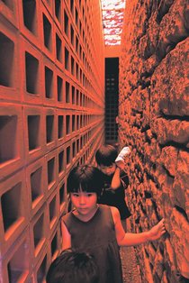 ＜涼ＳＣＥＮＥ２０２５＞まんだら遊苑（立山町）<br />「地獄」に肝冷やす