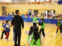 自分に合った競技見つけて　砺波の子どもたちが多彩なスポーツ体験