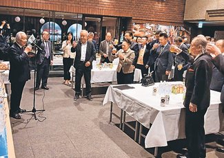 １年振り返り１３０人が交流　東京富山県人会連合会「忘年のつどい」