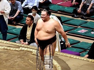 「朝乃山、あすは勝てる！」　若松親方がエール