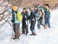 雪上歩き自然満喫　県ナチュラリスト協会、砺波で観察会