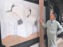 古刹の土蔵・鏝絵再生　被災千光寺（砺波）で石崎さん（南砺）