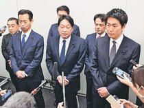 ２５年度予算案の成立確実　自公維幹部が修正で合意、医療費４兆円の削減明記